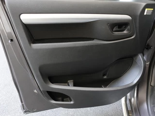 Opel Vivaro-e Opel Vivaro-e L3H1 Dubbele Cabine Edition 75 kWh Automaat Airco Navigatie Cruise Control - afbeelding nr 15