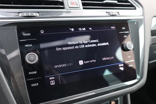 Volkswagen Tiguan Pano / Trekhaak / Massage Stoel / LED / Stoelverwarming / Camera / - afbeelding nr 21