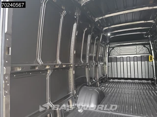 Iveco Daily Iveco Daily 35C18 180PK Automaat Dubbellucht L4H2 ACC Navi Camera L3H2 16m3 Airco - afbeelding nr 20