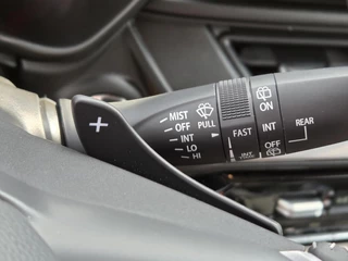 Suzuki Swift Suzuki Swift 1.2 Style Smart Hybrid | Automaat | Dakspoiler | Nieuwprijs € 29044,- | 6 jaar garantie - afbeelding nr 16