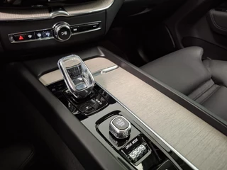 Volvo XC60 Volvo XC60 2.0 Recharge T8 AWD Inscription| Trekh. semi Elekt - afbeelding nr 16