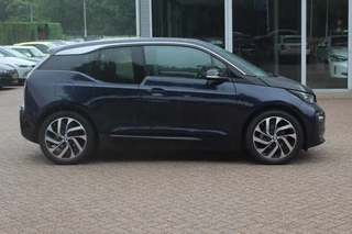 BMW i3 BMW i3 Basis 120Ah 42 kWh / Camera / Navigatie / 19'' / Harman Kardon / Stoelverwarming / Cruise Control / Warmtepomp / Getint glas - afbeelding nr 5