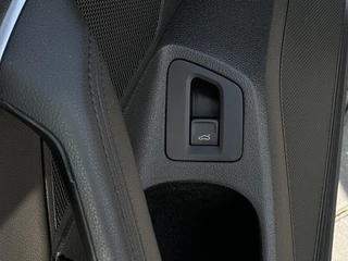 Volkswagen Passat Volkswagen Passat Variant 1.8 TSI HIGHLINE FACELIFT, PANO, NAVI, CRUISE, LEDER/ALCANTARA, ECC-AIRCO, DIGITAL, KEYLESS, ERGO-COMFORT, LICHTMETAAL 17