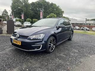 Volkswagen Golf Volkswagen Golf 1.4 TSI GTE panorama kanteldak sportleer verwarmd - afbeelding nr 2