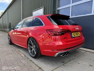 Audi S4 Audi S4 Avant 3.0 TFSI Quattro|Pano|B&O|Virtual|Milltek|PDC| - afbeelding nr 4