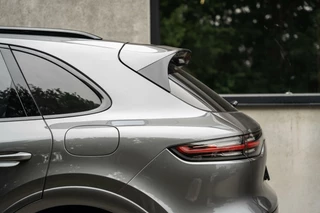 Porsche Cayenne Porsche Cayenne 3.0 E-Hybrid SportDesign Massage PPF 360cam - afbeelding nr 9