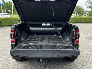Dodge Ram 1500 Dodge Ram 1500 4X4 5.7 V8 4x4 CrewCab Sport|22