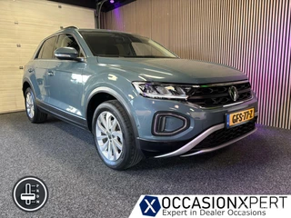 Volkswagen T-Roc Volkswagen T-Roc  1.5 TSI 150 PK |DSG |Carplay|PDC| - afbeelding nr 1