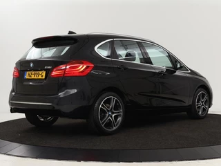 BMW 2 Serie BMW 2-serie Active Tourer 218i High Executive | Leder | Stoelverwarming |  Navigatie | Parkeerhulp | Full LED | Climate control | Cruise control | Bluetooth - afbeelding nr 23