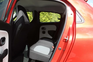Renault Twingo Renault Twingo 1.0 SCe Collection Airco|Cruise|Multif. stuur|Iso-fix|Led|Dealer Onderhouden - afbeelding nr 5