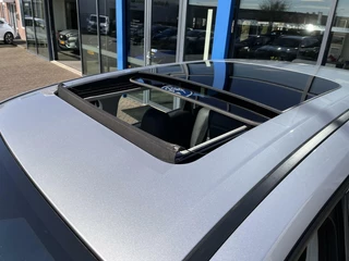 Ford Kuga Ford Kuga 1.5 EcoBoost Titanium 182PK Automaat Afn. Trekhaak Winterpack Leder Panodak Navi Cruise Parkeersensoren Climate Bi-Xenon *1850KG Trekgewicht* - afbeelding nr 18