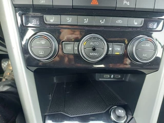Volkswagen T-Roc Volkswagen T-Roc Cabrio 1.5 TSI Style Automaat, Carplay/Audio/Navigatie, stoelverwarming, - afbeelding nr 15
