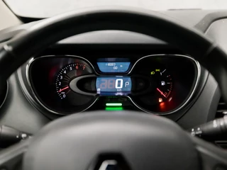 Renault Captur Automaat (NAVIGATIE, CLIMATE, CAMERA, LEDER, GETINT GLAS, SPORTSTOELEN, XENON, CRUISE, ELEK PAKKET, NIEUWE APK, NIEUWSTAAT) - afbeelding nr 19