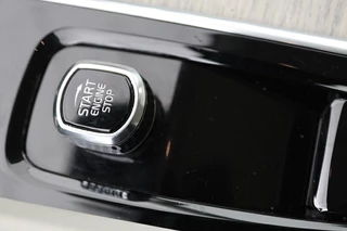 Volvo XC60 Volvo XC60 2.0 T6 Recharge AWD Inscription | Panoramadak | Trekhaak | Stoel & stuurverwarming | Leder | Carplay | Memory | Keyless | Full LED - afbeelding nr 29