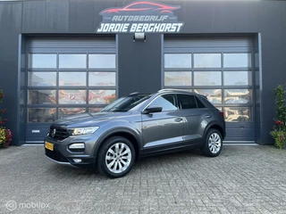 Volkswagen T-Roc Volkswagen T-Roc 1.0 TSI Style Business - afbeelding nr 1