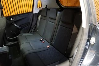 Peugeot 2008 Peugeot 2008 1.2 PURETECH BLUE LION AUTOMAAT/ PANODAK - afbeelding nr 21