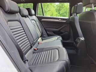 Volkswagen Passat Volkswagen Passat Variant 1.4 TSI PHEV GTE|Pano|Trekhaak|Leder - afbeelding nr 32