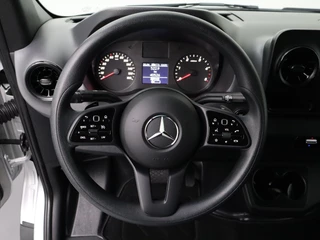 Mercedes-Benz Sprinter Mercedes-Benz Sprinter 315CDI 9G-Tronic Automaat L2H2 | 3500Kg TG | Camera | Airco | Cruise | Betimmering | 3-Persoons - afbeelding nr 14