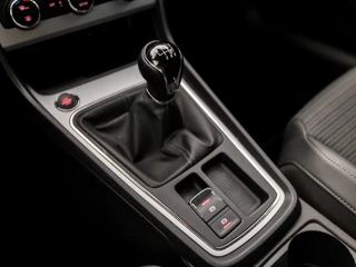 SEAT Leon 150Pk (APPLE CARPLAY, NAVIGATIE, CLIMATE, LED KOPLAMPEN, LEDER, CAMERA, SPORTSTOELEN, PARKEERSENSOREN, KEYLESS, NIEUWSTAAT) - afbeelding nr 10
