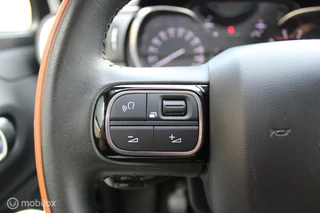 Citroën C3 Citroen C3 1.2 PureTech S&S Shine, Stoel verwarming, Pdc + camera, App connect, Cruise, Half leder, Donkerglas, Clima, Navi. - afbeelding nr 25