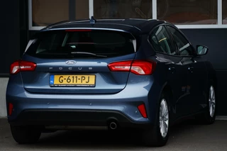 Ford Focus Ford Focus 1.0 EcoBoost Titanium Business, CarPlay, keyless - afbeelding nr 2