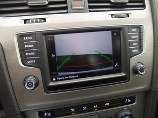 Volkswagen Golf CAMERA / NAVI / CLIMA / PDC / BLUETOOTH / CRUISE / DAB+ / NL-AUTO - afbeelding nr 8