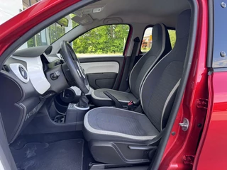 Renault Twingo Renault Twingo 1.0 SCe Limited Org NL | Bluetooth | Zuinig! - afbeelding nr 4