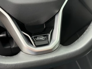 Volkswagen Tiguan Volkswagen Tiguan 1.5 TSI DSG 2x R-LINE Panodak Leer Trekhaak 20 Inch - afbeelding nr 38