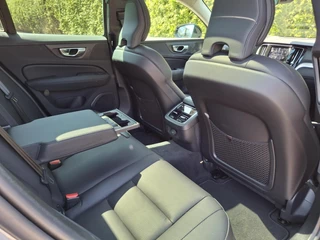 Volvo V60 Volvo V60 B3 Ultimate Dark | H&K Audio | Pilot assist | Demo | Vraag naar de actuele tellerstand - afbeelding nr 12