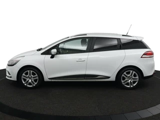 Renault Clio Renault Clio Estate 0.9 TCe Zen | Carplay | Navi | Airco - afbeelding nr 11