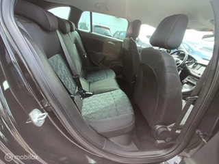Opel Astra Opel Astra Sports Tourer 1.4 Turbo 120 Jaar Edition Trekhaak - afbeelding nr 13