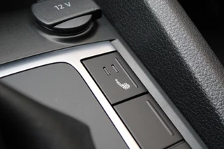 Volkswagen Amarok Volkswagen Amarok 3.0 TDI 4Motion Aventura | Rolcover | Xenon - afbeelding nr 32