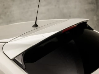 Nissan QASHQAI (NAVIGATIE, CLIMATE, 360 CAMERA, GETINT GLAS, TREKHAAK, SPORTSTOELEN, PARKEERSENSOREN, CRUISE, NIEUWE APK, NIEUWSTAAT) - afbeelding nr 25
