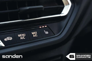 BMW 1 Serie BMW 1-serie M135i xDrive|individual color|H&R|gele DRL|concaver - afbeelding nr 52