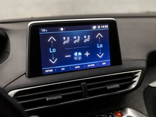 Peugeot 5008 (APPLE CARPLAY, GROOT NAVI, KEYLESS, 360 CAMERA, LEDER, SPORTSTOELEN, GETINT GLAS, TREKHAAK, ELEK ACHTERKLEP, NIEUWE APK, NIEUWSTAAT) - afbeelding nr 24