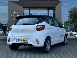 Hyundai i10 Achteruitrijcamera | Navigatie - afbeelding nr 7