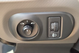 Citroën C4 Cactus Citroën C4 Cactus Pdc, Automaat, Navigatie 1.2 PureTech Shine - afbeelding nr 18