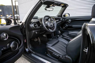 MINI Cooper S Cabrio MINI Cabrio 2.0 Cooper S | Chili | Vol opties | Leder | Head Up | H&K | Camera | ACC | 17 inch | - afbeelding nr 5