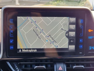 Toyota C-HR Dodehoekdetectie, Navigatie, Parkeersensoren V + A , All-in Rijklaarprijs - afbeelding nr 19