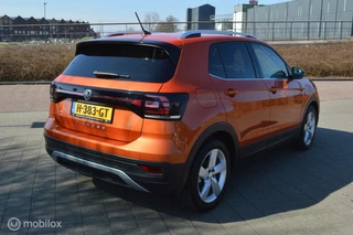 Volkswagen T-Cross Volkswagen T-Cross 1.0 TSI Style AUTOMAAT | Afn-Trekhaak | Navi | Led - afbeelding nr 2