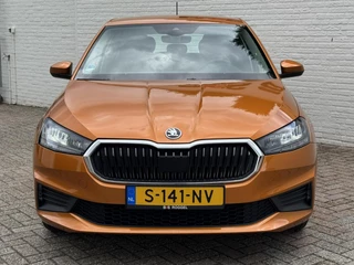 Škoda Fabia Skoda Fabia 1.0 TSI Ambition Clima Carplay Adaptive cruise Navigatie Pdc DAB radio - afbeelding nr 12