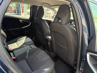 Volvo V40 Volvo V40 1.6 T4 Momentum Trekhaak, Navi, Cruise control - afbeelding nr 13