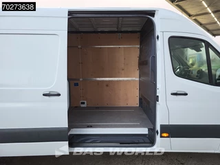 Mercedes-Benz Sprinter Mercedes Sprinter 317 CDI Automaat L3H2 170PK Airco Cruise Camera Parkeersensoren MBUX L3 14m3 Airco Cruise control - afbeelding nr 8