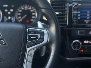 Mitsubishi Outlander Mitsubishi Outlander 2.0 PHEV 4x4 | Luxe | Rockford Audio | 360° Camera | Navi | Schuif-/kanteldak - afbeelding nr 12