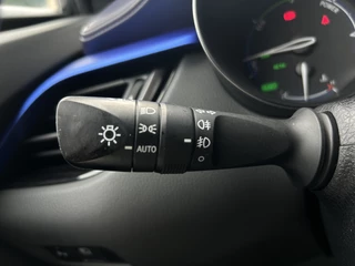 Toyota C-HR Toyota C-HR 1.8 Hybrid Bi-Tone - afbeelding nr 20