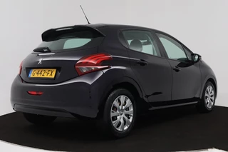 Peugeot 208 Peugeot 208 1.2 PureTech Blue Lease Active (PARKEERSENSOREN ACHTER, NAVIGATIE, BLUETOOTH, NL-AUTO, GOED ONDERHOUDEN) - afbeelding nr 10