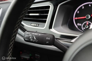 Volkswagen Polo Volkswagen Polo 1.0 TSI R-line / Pano / Camera / BBS / Navi - afbeelding nr 23