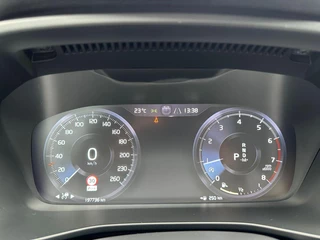 Volvo XC40 Volvo XC40 2.0 T4 Momentum Pro Pilot Assist|Trekhaak|190PK| - afbeelding nr 22