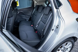 Renault Clio Renault Clio 0.9 TCe Limited*KEYLESS*NAVI*CLIMA*CAMERA*PDC* - afbeelding nr 18
