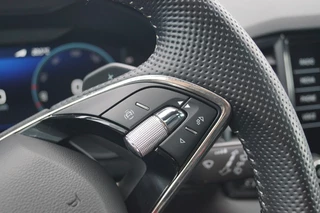 Škoda Karoq Škoda Karoq 1.5 TSI DSG Sportline/ Panodak/ Standverwarming/ Camera/ ACC/ DCC - afbeelding nr 38